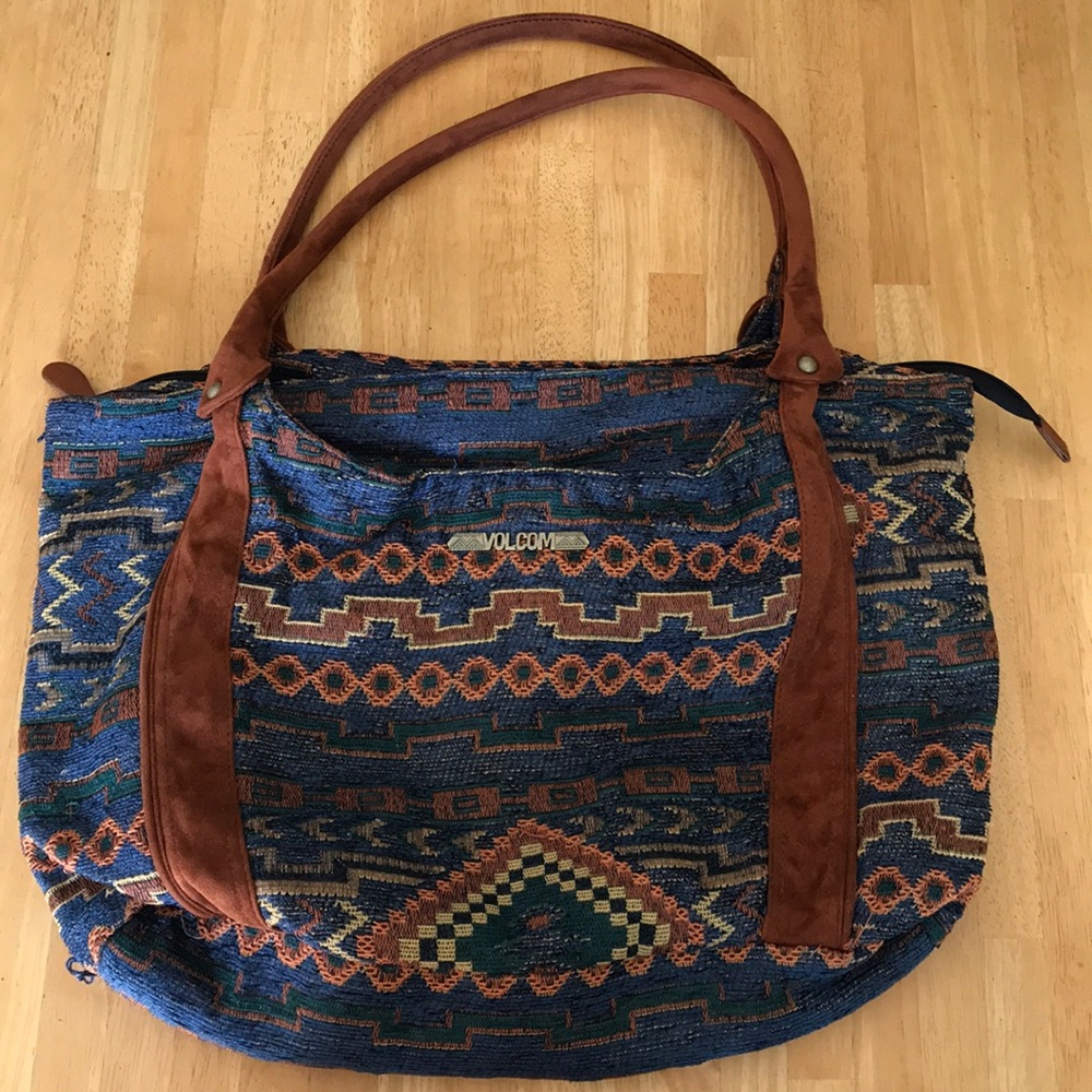 Volcom purse